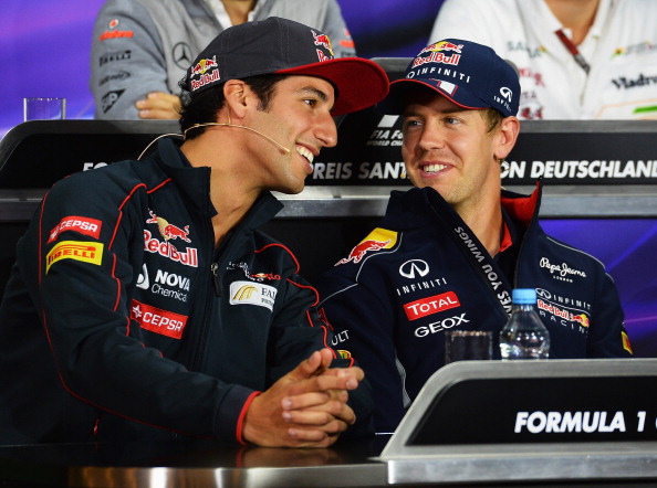 getty_vettelricciardo07042013.jpg