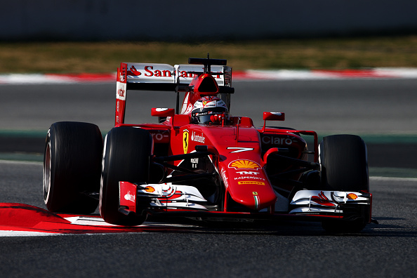 getty_Raikkonenkimi20150220