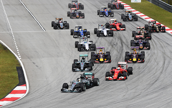 getty_malaysiangp20150329start1