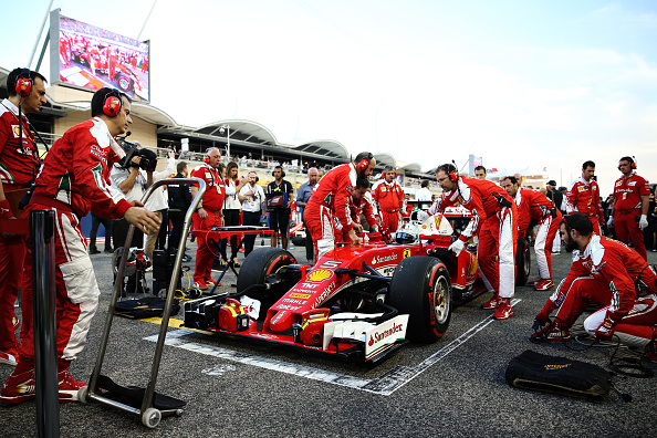 getty_ferrarivettelbahrainissa20160304