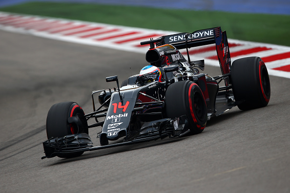 getty_mclarenalonsofernando20160501