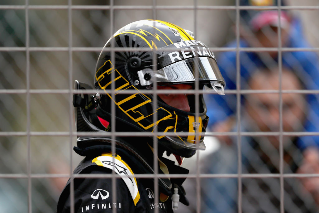 F1-kuski Niko Hülkenbergin kypärä vuonna 2018