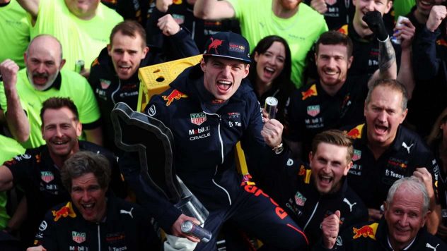 getty_verstappenjuhlii20220425