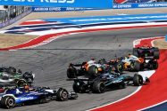 McLarenille katastrofi USA:n sprintistä – Max Verstappenilta kiitos ja kuittaus aop_PiastriNorris20251018