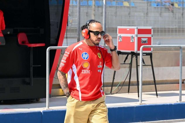 aop_HamiltonLewis30.3DXCTB5