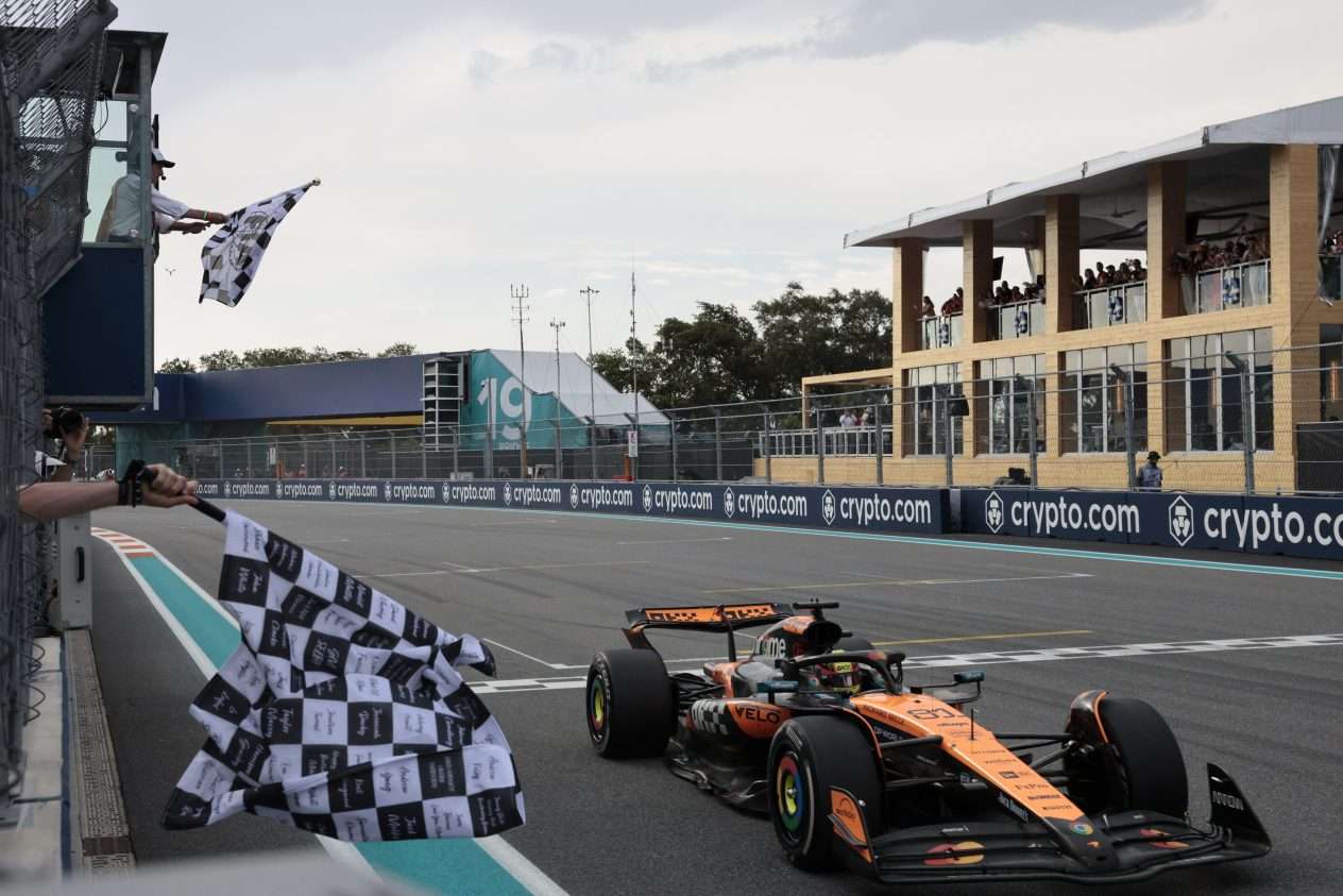Miamin GP 2026: Oscar Piastri lähtee kilpailuun hallitsevana voittajana.